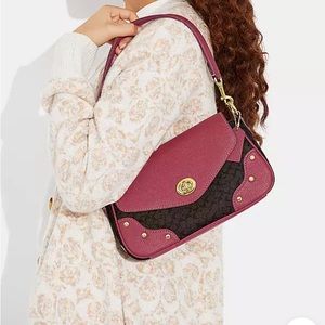 COACH MOLLIE NEW READY TO GIFT! shoulder bag / crossbody